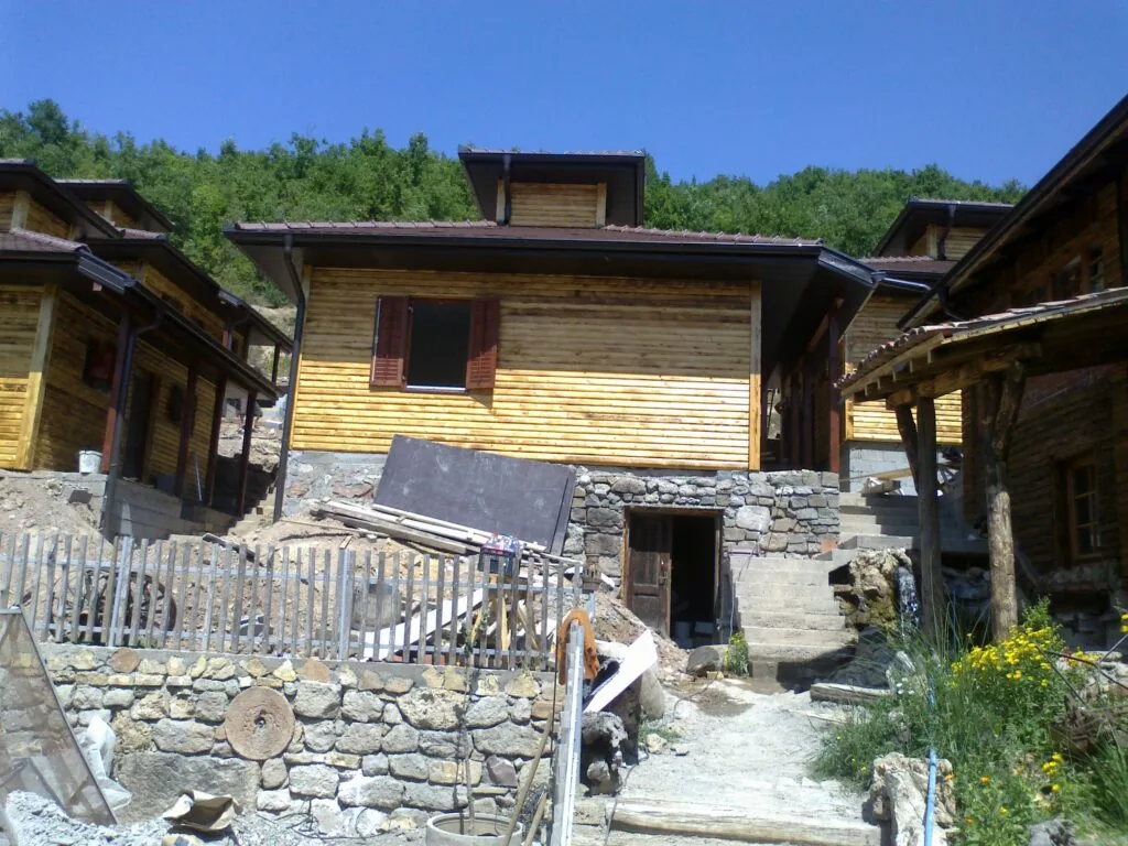 ZVEČAN - Zvečan
